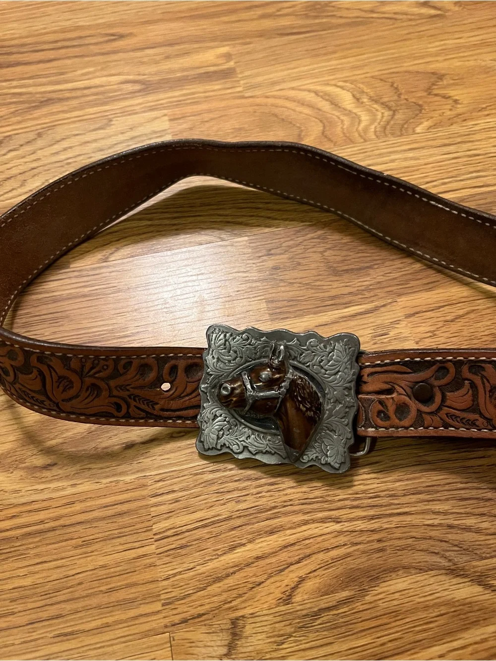 Vintage Unisex Brown Tooled Leather Western Belt with Decorative Buckle